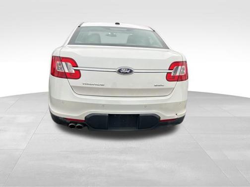 2011 Ford Taurus SEL