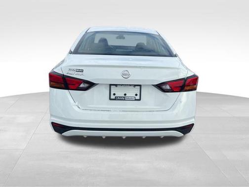 2022 Nissan Altima 2.5 S