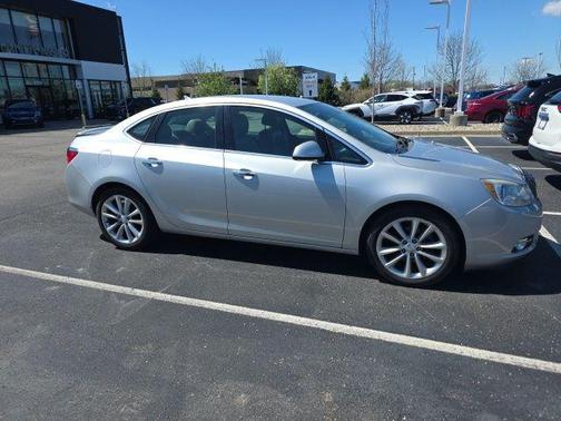 2013 Buick Verano Base