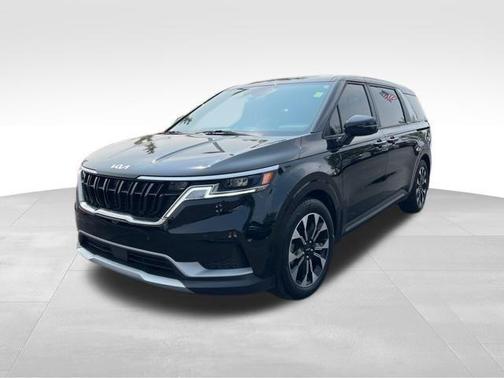 2023 Kia Carnival EX