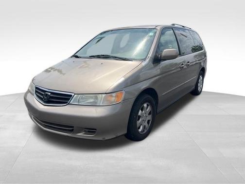 Gold 2004 Honda Odyssey EX