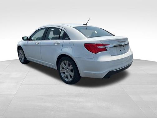 2011 Chrysler 200 Touring