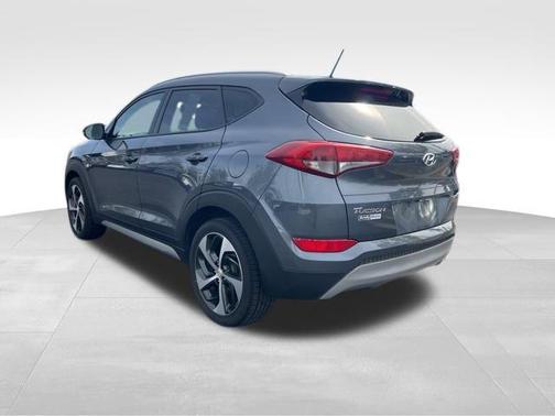 2017 Hyundai TUCSON Sport