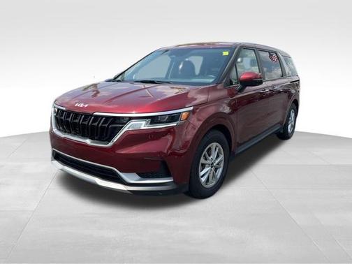 2023 Kia Carnival LX
