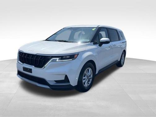 2023 Kia Carnival LX