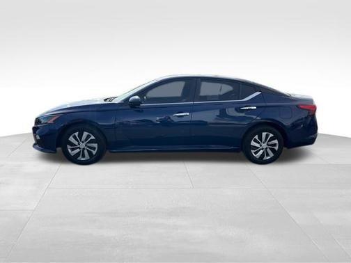 2022 Nissan Altima 2.5 S