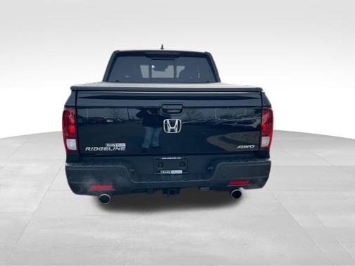 2022 Honda Ridgeline Black