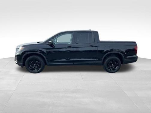 2022 Honda Ridgeline Black