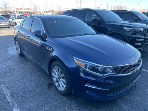 2017 Kia Optima EX