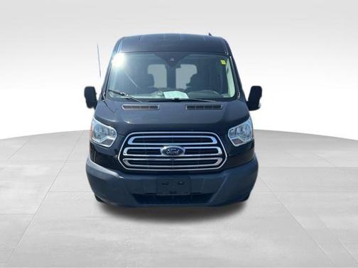 2016 Ford Transit-150 XLT