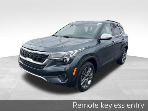 Gravity Gray 2021 Kia Seltos S