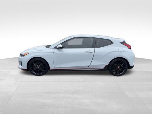 2019 Hyundai Veloster Base