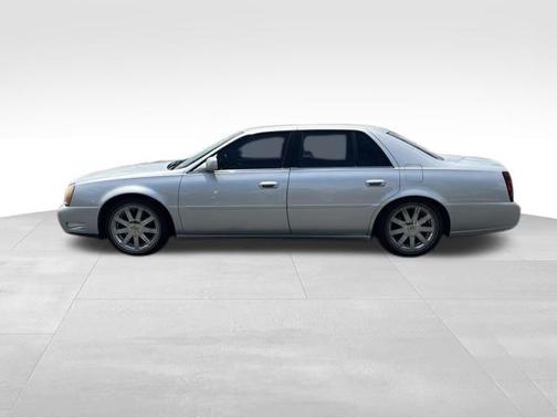 Sterling 2000 Cadillac DeVille DTS