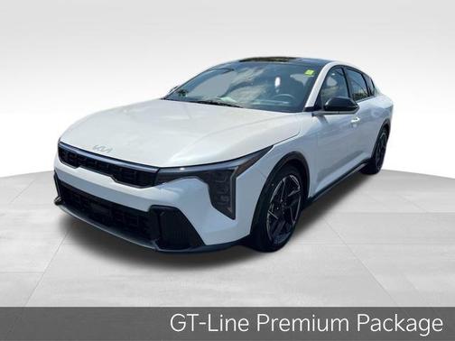 2025 Kia K4 GT-Line