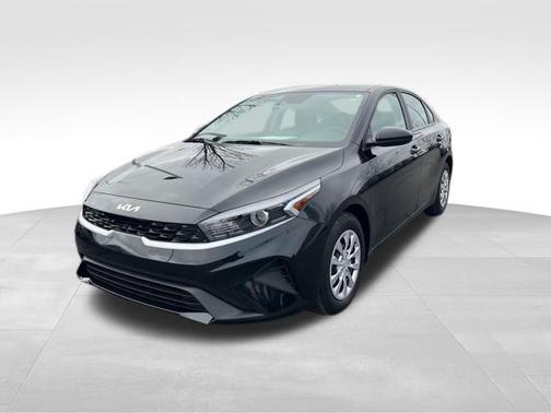 2023 Kia Forte LX