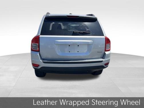 Bright Silver Metallic Clearcoat 2011 Jeep Compass Base