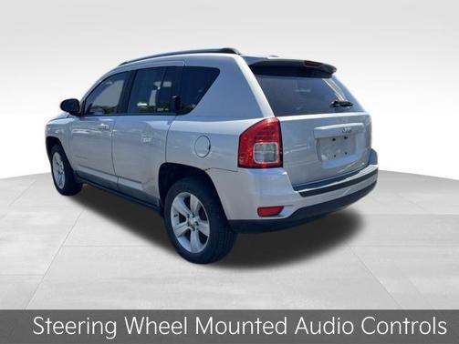 Bright Silver Metallic Clearcoat 2011 Jeep Compass Base