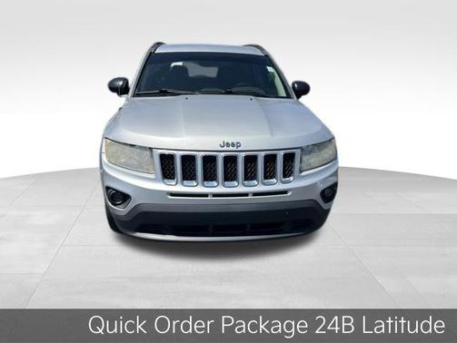 Bright Silver Metallic Clearcoat 2011 Jeep Compass Base