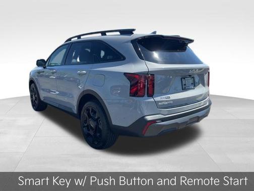Wolf Gray 2024 Kia Sorento SX