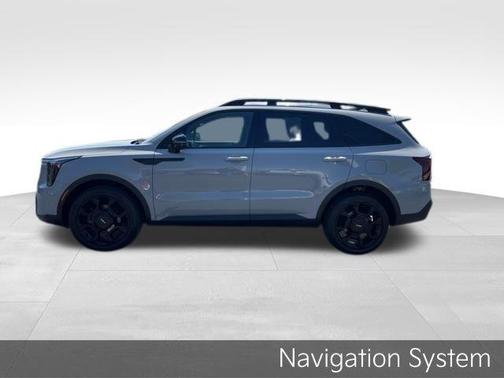 Wolf Gray 2024 Kia Sorento SX
