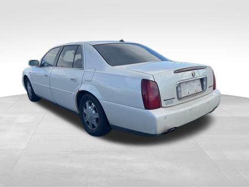 2003 Cadillac DeVille Base