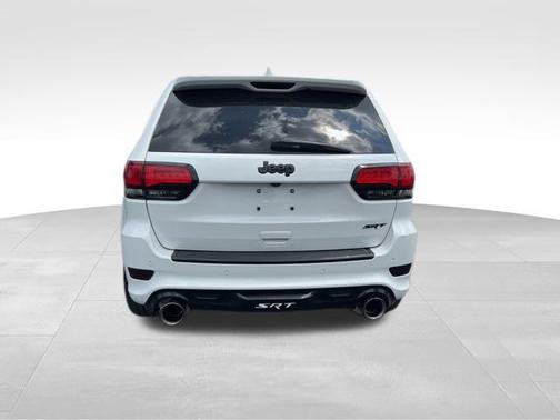 2015 Jeep Grand Cherokee SRT
