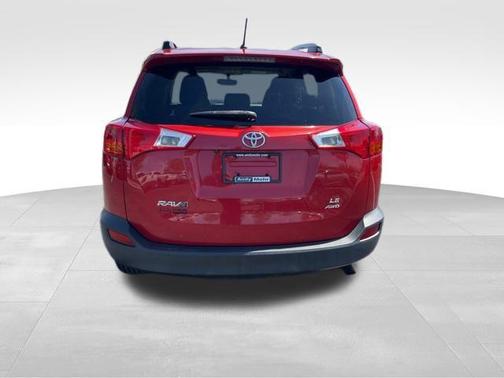 Barcelona Red Metallic 2013 Toyota RAV4 LE