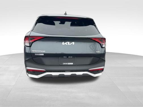 2025 Kia Sportage Hybrid LX