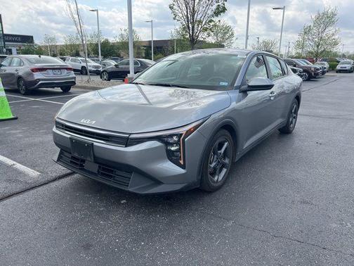 Steel Gray 2025 Kia K4 LXS