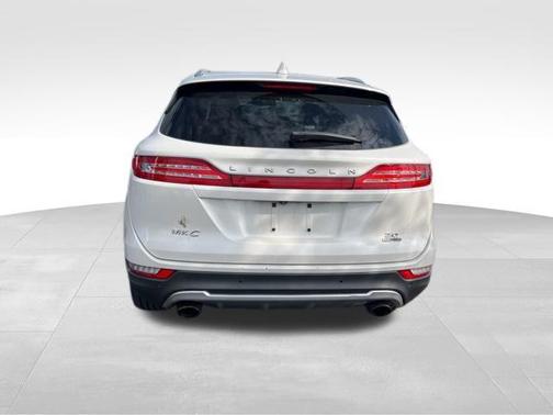 2015 Lincoln MKC Base