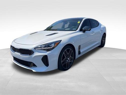 2023 Kia Stinger GT2