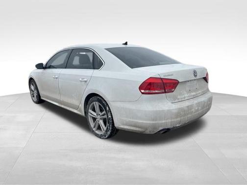 2012 Volkswagen Passat 3.6 SE