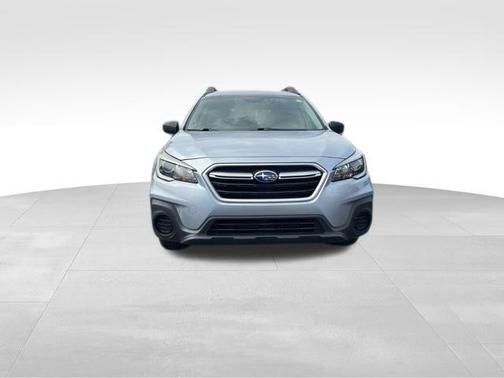 2019 Subaru Outback 2.5i