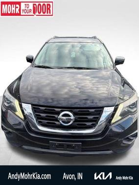 2017 Nissan Pathfinder SL
