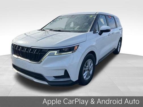 2023 Kia Carnival LX
