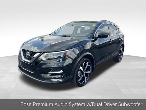 2022 Nissan Rogue Sport SL