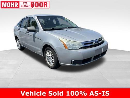 Silver 2009 Ford Focus SE