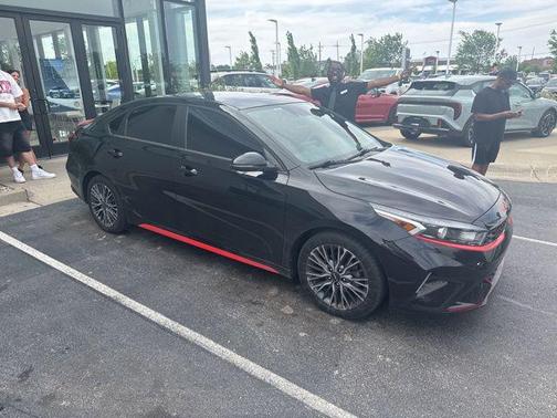 Aurora Black 2022 Kia Forte GT-Line