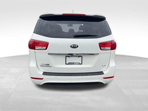 Clear White 2017 Kia Sedona LX