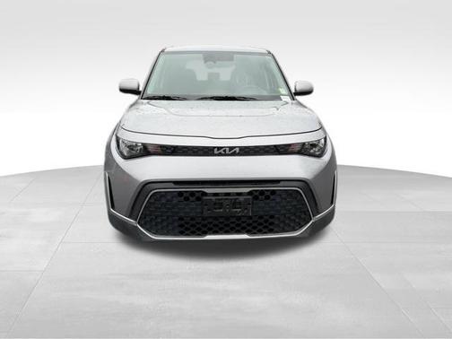 Steel Gray 2025 Kia Soul LX