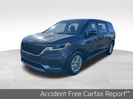 2024 Kia Carnival LX