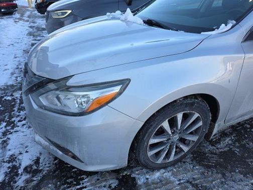 2016 Nissan Altima 2.5 SV