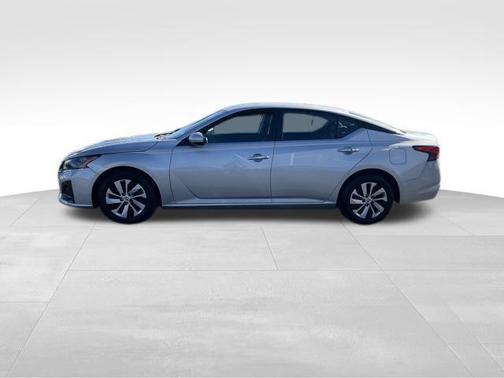 2023 Nissan Altima 2.5 S