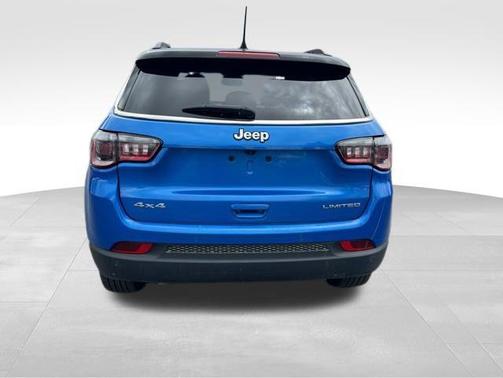 Hydro Blue Pearlcoat 2025 Jeep Compass Limited