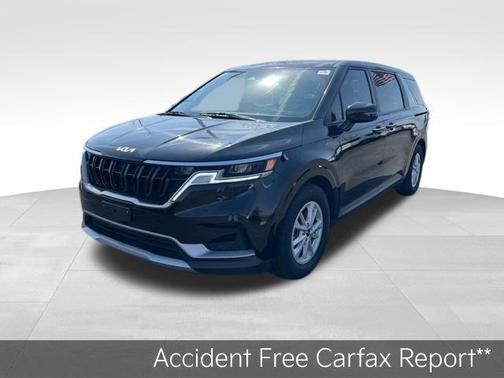 2024 Kia Carnival LX