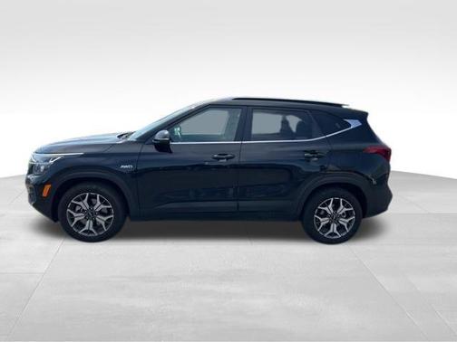 2023 Kia Seltos EX