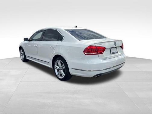 2013 Volkswagen Passat 2.0 TDI SEL Premium