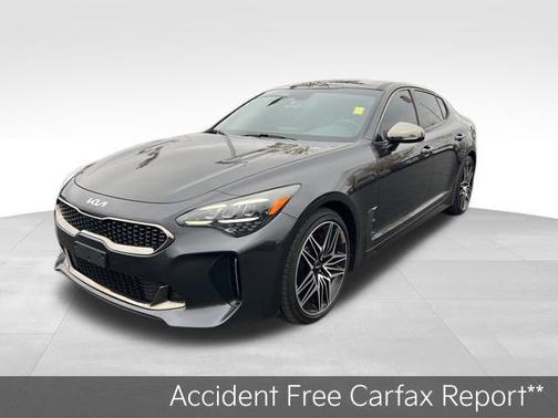2022 Kia Stinger GT1
