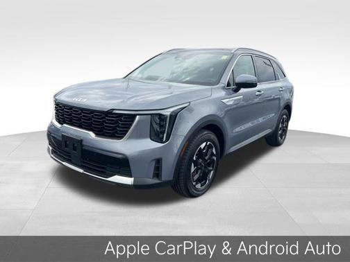 Everlasting Silver 2024 Kia Sorento S