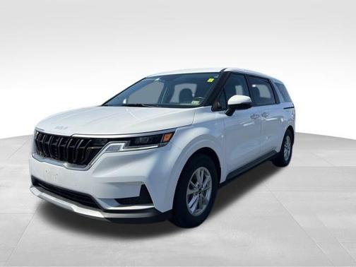 2023 Kia Carnival LX